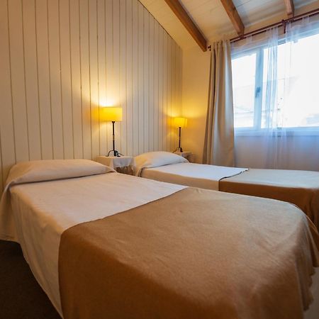 ホテル ロス カラファテス B＆B ウシュアイア エクステリア 写真