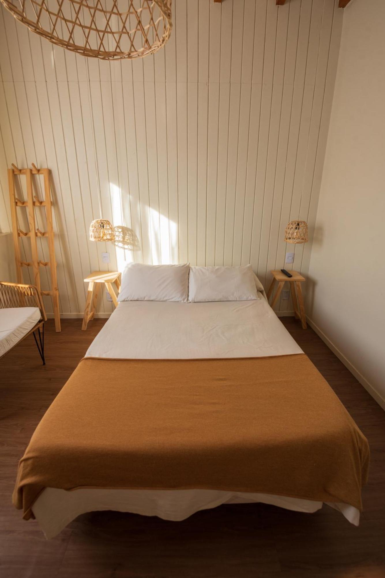 ホテル ロス カラファテス B＆B ウシュアイア エクステリア 写真